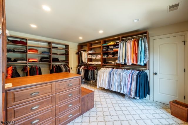 10 Pinnacle Pt, Randolph Twp., NJ 07869