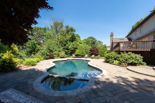 10 Pinnacle Pt, Randolph Twp., NJ 07869