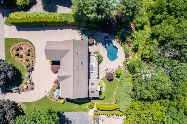 10 Pinnacle Pt, Randolph Twp., NJ 07869