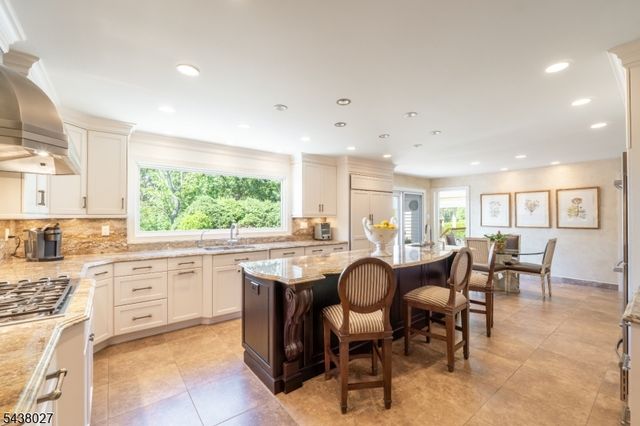 10 Pinnacle Pt, Randolph Twp., NJ 07869