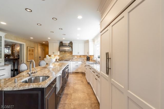 10 Pinnacle Pt, Randolph Twp., NJ 07869