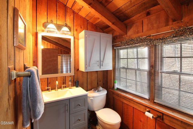 1923 Bales Way, Sevierville, TN 37876