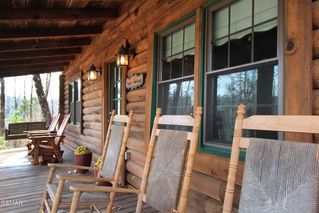 1923 Bales Way, Sevierville, TN 37876