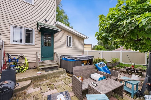 2173 Pleasant Avenue, Hamburg, NY 14085