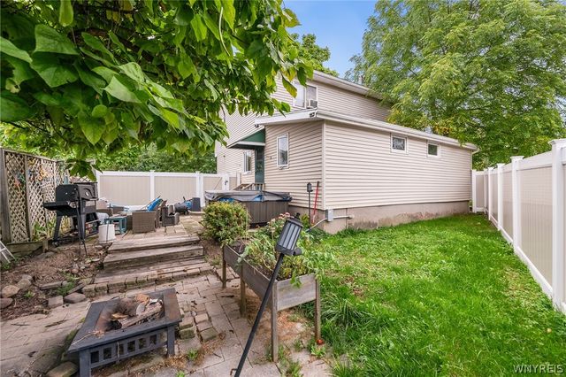 2173 Pleasant Avenue, Hamburg, NY 14085