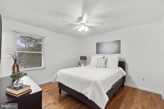 6999 CEDAR AVE, Sykesville, MD 21784