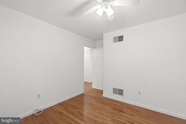 6999 CEDAR AVE, Sykesville, MD 21784