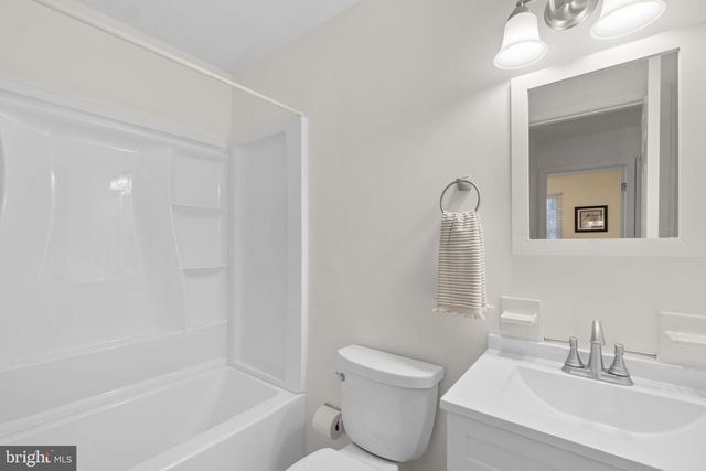 6999 CEDAR AVE, Sykesville, MD 21784