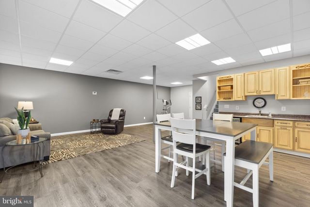 6999 CEDAR AVE, Sykesville, MD 21784