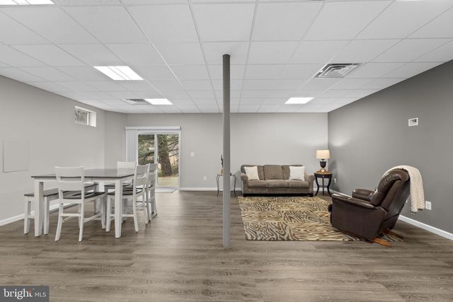 6999 CEDAR AVE, Sykesville, MD 21784