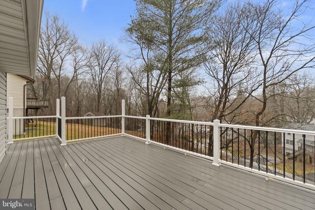 6999 CEDAR AVE, Sykesville, MD 21784