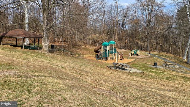 6999 CEDAR AVE, Sykesville, MD 21784