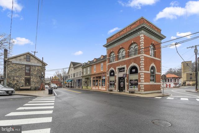 6999 CEDAR AVE, Sykesville, MD 21784