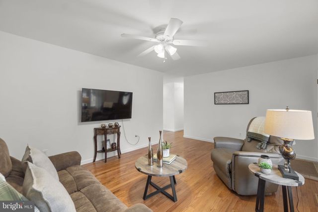 6999 CEDAR AVE, Sykesville, MD 21784