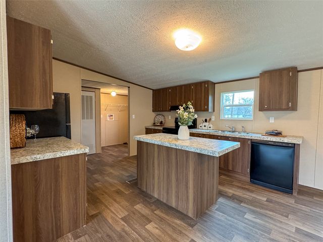 256 County Road 3101, Greenville, TX 75402