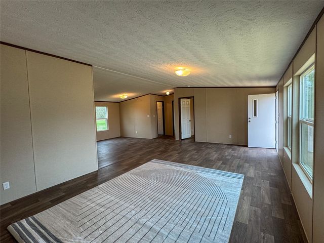 256 County Road 3101, Greenville, TX 75402
