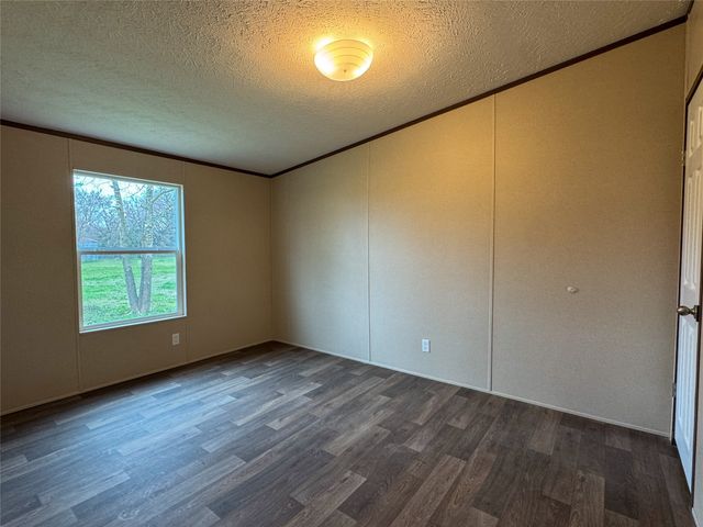 256 County Road 3101, Greenville, TX 75402