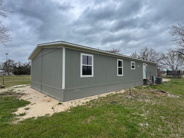 256 County Road 3101, Greenville, TX 75402