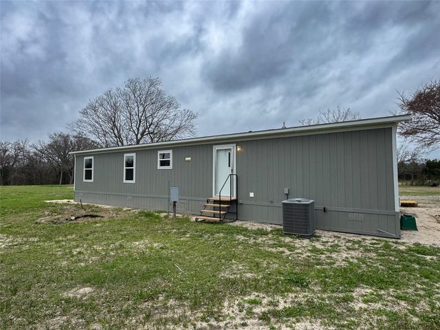256 County Road 3101, Greenville, TX 75402