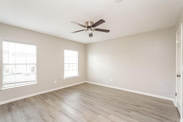 1523 Clear Valley Drive, Houston, TX 77014