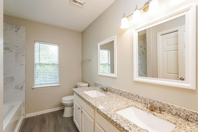 1523 Clear Valley Drive, Houston, TX 77014