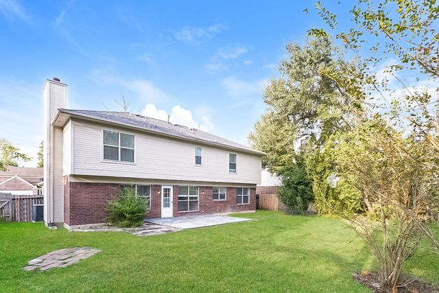 1523 Clear Valley Drive, Houston, TX 77014