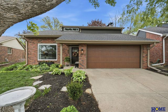 7223 Shamrock Court, Lincoln, NE 68506