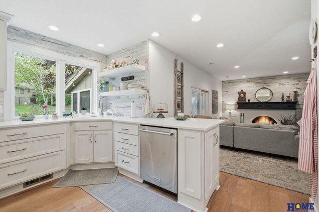 7223 Shamrock Court, Lincoln, NE 68506