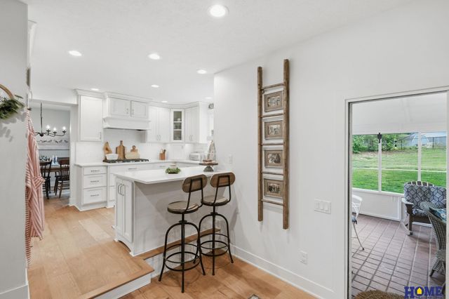 7223 Shamrock Court, Lincoln, NE 68506