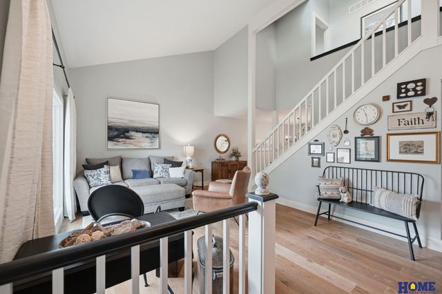 7223 Shamrock Court, Lincoln, NE 68506