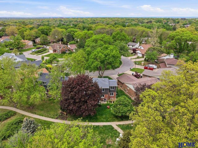 7223 Shamrock Court, Lincoln, NE 68506