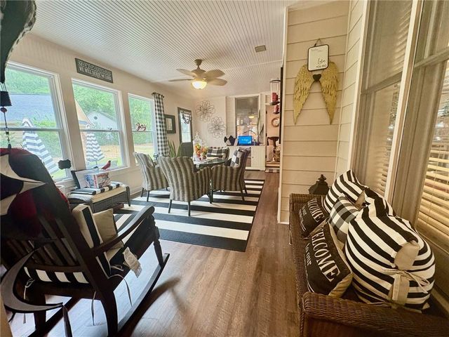 1994 Bennett Road, Grayson, GA 30017