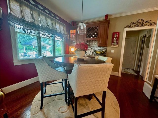 1994 Bennett Road, Grayson, GA 30017