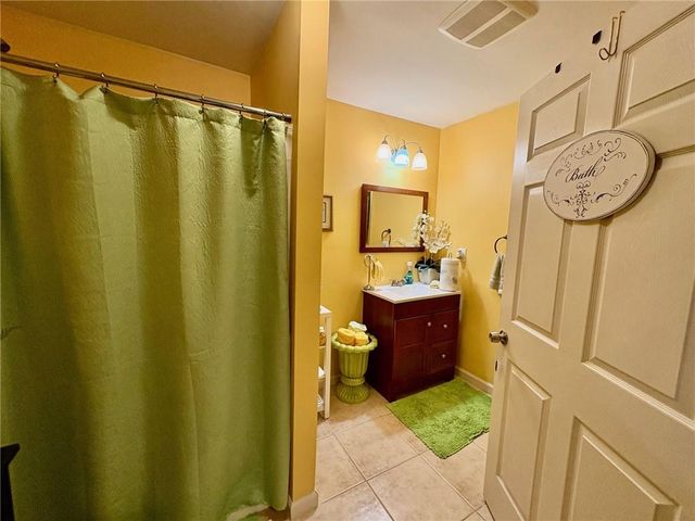 1994 Bennett Road, Grayson, GA 30017
