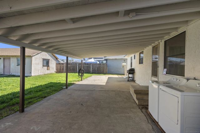 1194 Andover Rd, El Cajon, CA 92019