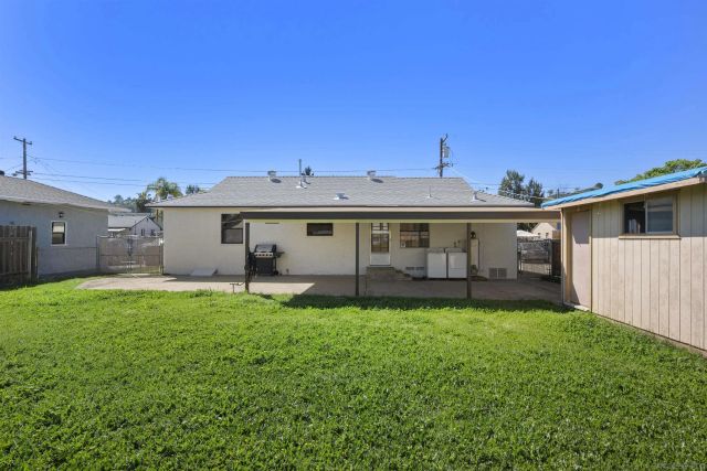 1194 Andover Rd, El Cajon, CA 92019