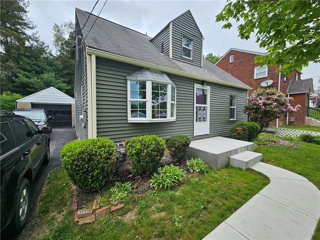 520 Joffre St, Ellwood City, PA 16117
