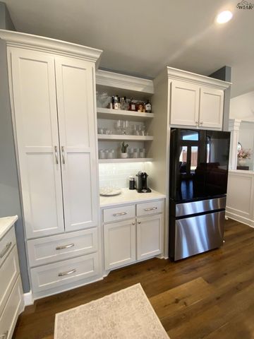 5 OAKWOOD COURT, Wichita Falls, TX 76308