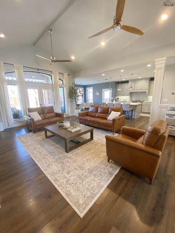 5 OAKWOOD COURT, Wichita Falls, TX 76308