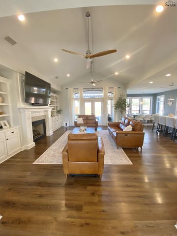 5 OAKWOOD COURT, Wichita Falls, TX 76308