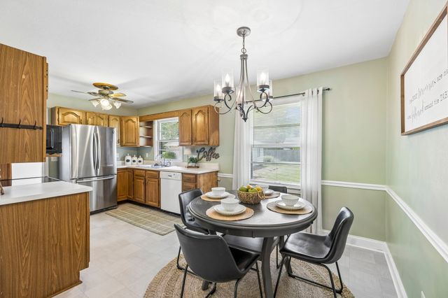 513 Cumberland Ave, Tullahoma, TN 37388