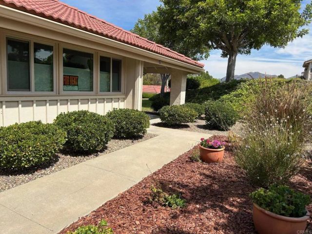 17463 Plaza Abierto 29, San Diego, CA 92128