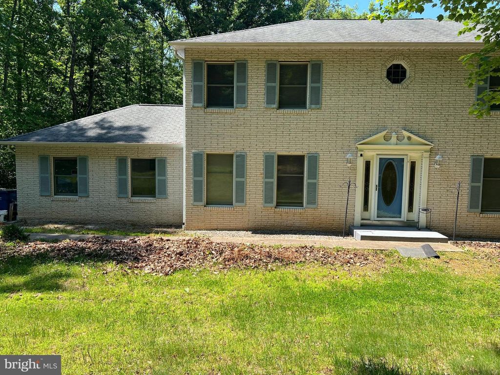 5891 ANTHONEY DRIVE, Dale City, VA 22193