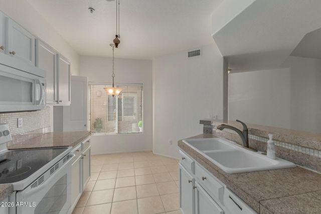 11260 N 92ND Street 1018, Scottsdale, AZ 85260