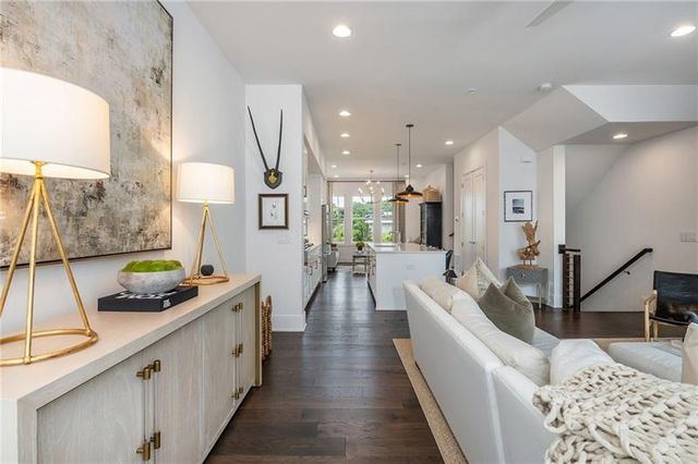1038 Culpepper Street NW, Atlanta, GA 30318