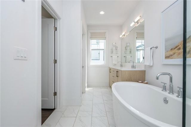 1038 Culpepper Street NW, Atlanta, GA 30318