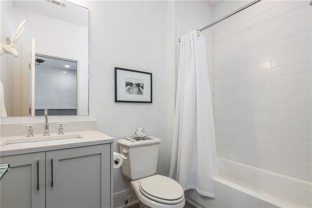 1038 Culpepper Street NW, Atlanta, GA 30318
