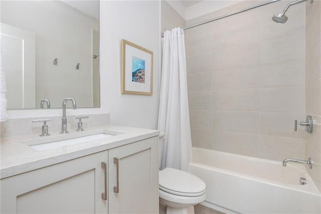 1038 Culpepper Street NW, Atlanta, GA 30318
