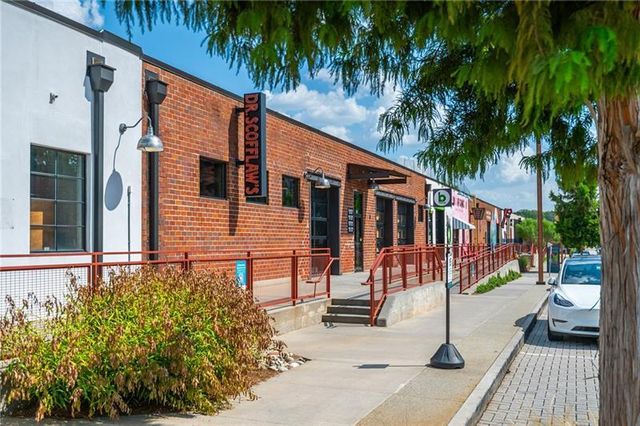 1038 Culpepper Street NW, Atlanta, GA 30318