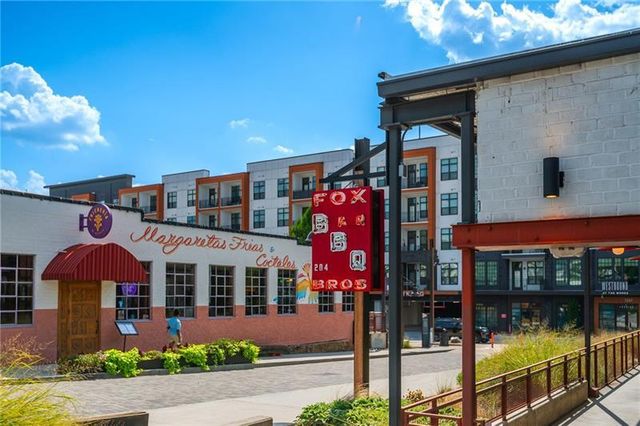 1038 Culpepper Street NW, Atlanta, GA 30318